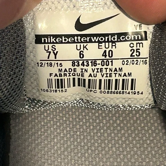 Nike Air Zoom Pegasus 33 Running Shoes Sz 7Y/8.5 Women’s Black/Grey834316-001 - Picture 7 of 9